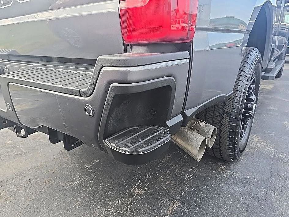 Used 2024 Ford F250 Lariat w/ Lariat Ultimate Package image 33