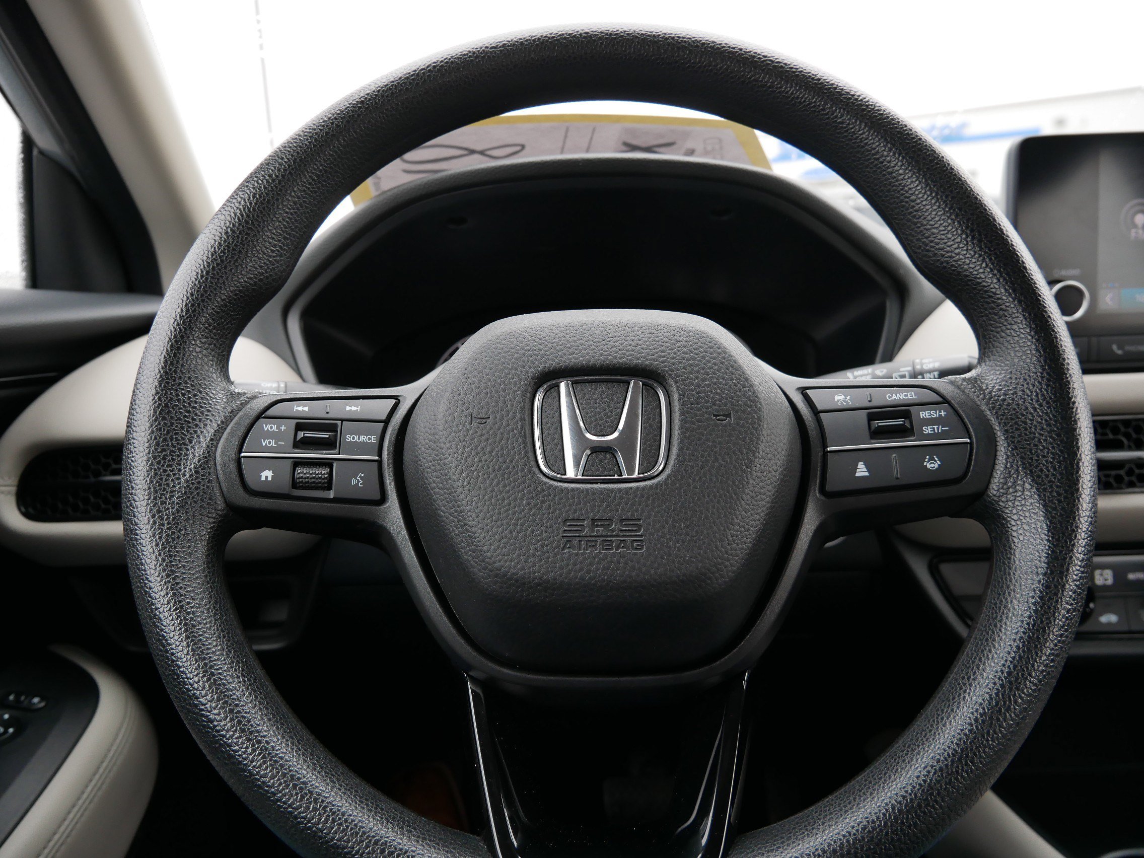 Certified 2023 Honda HR-V LX image 25
