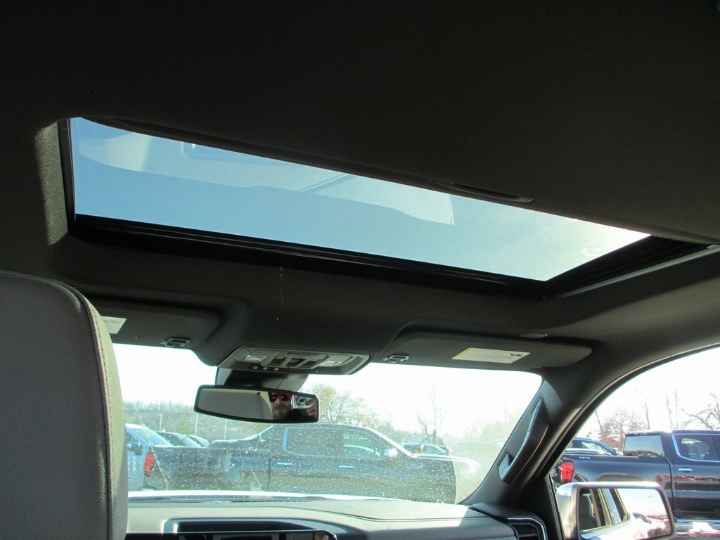 New 2026 GMC Sierra 1500 SLT w/ SLT Premium Plus Package image 15