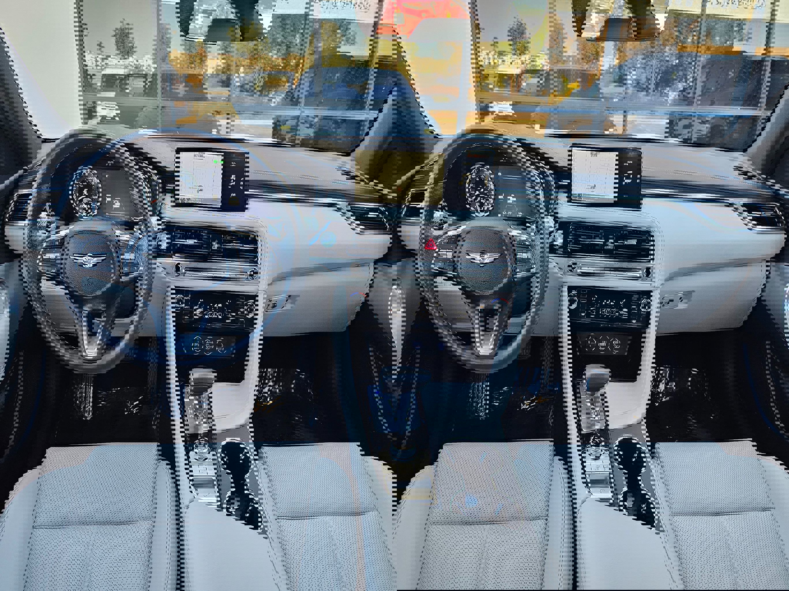 Used 2025 Genesis G70 2.5T image 21