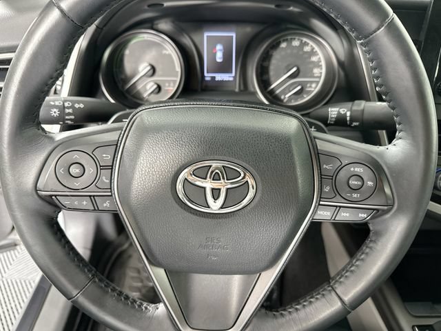 Used 2022 Toyota Camry SE FWD image 18