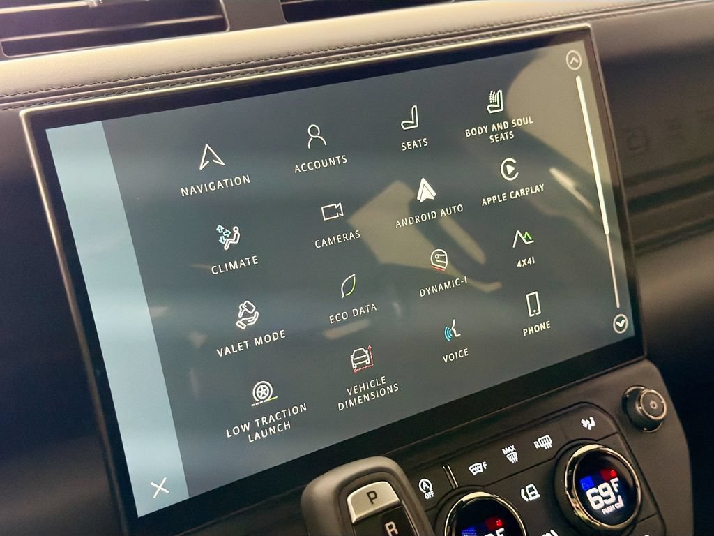 New 2026 Land Rover Defender 110 OCTA AWD/4WD image 15