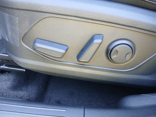 New 2026 Kia Sportage EX AWD/4WD image 16