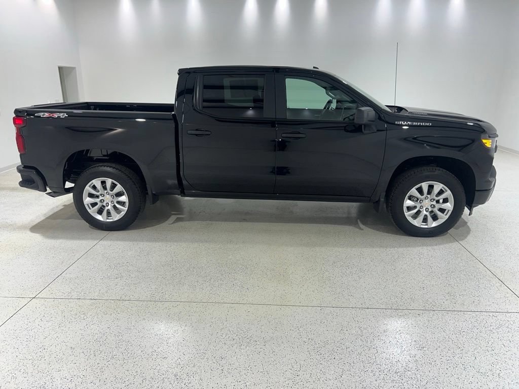 New 2026 Chevrolet Silverado 1500 Custom AWD/4WD image 6
