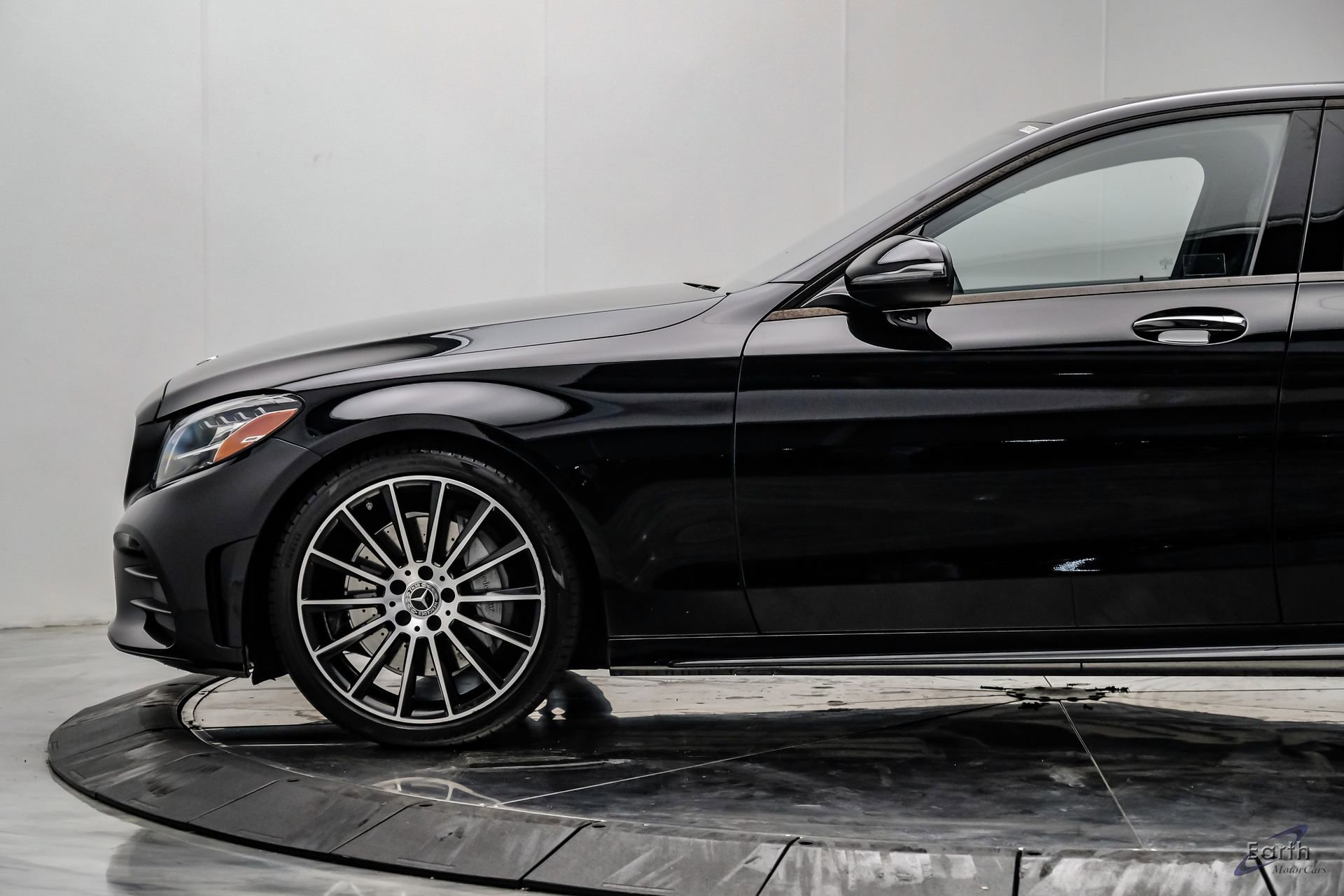 Used 2019 Mercedes-Benz C 300 Sedan image 8