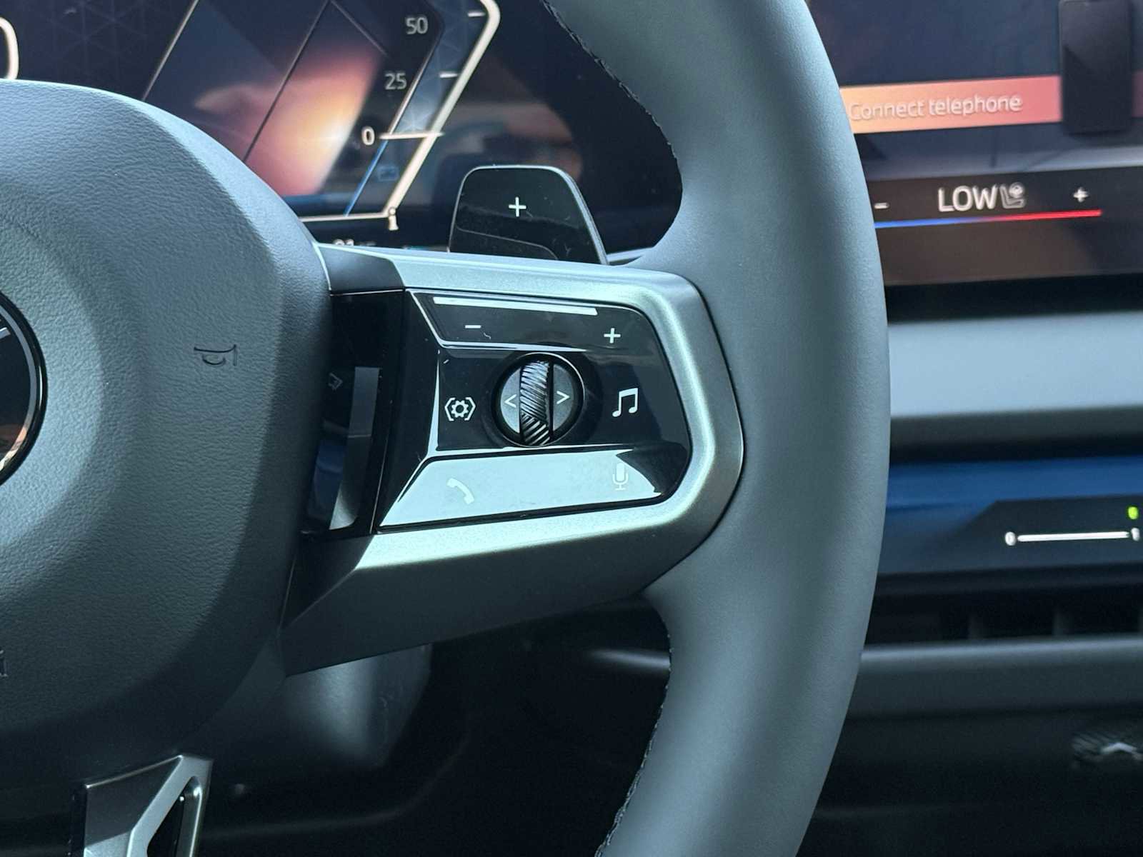 New 2025 BMW X3 xDrive30i w/ Premium Package image 21