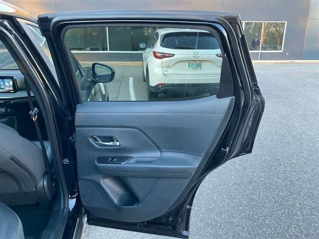 New 2026 Nissan Kicks SV w/ SV Premium Package image 23