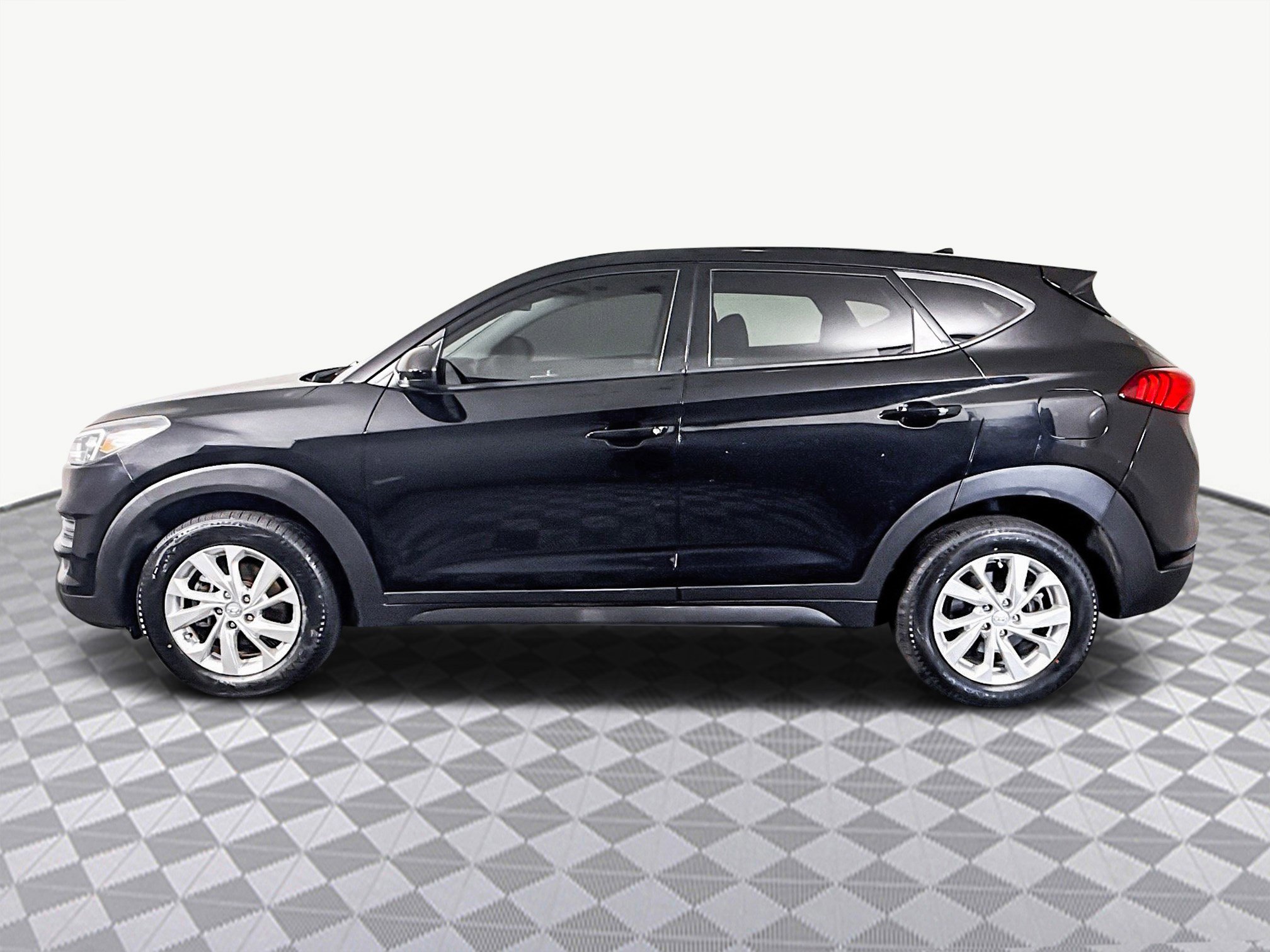 Used 2020 Hyundai Tucson SE image 6