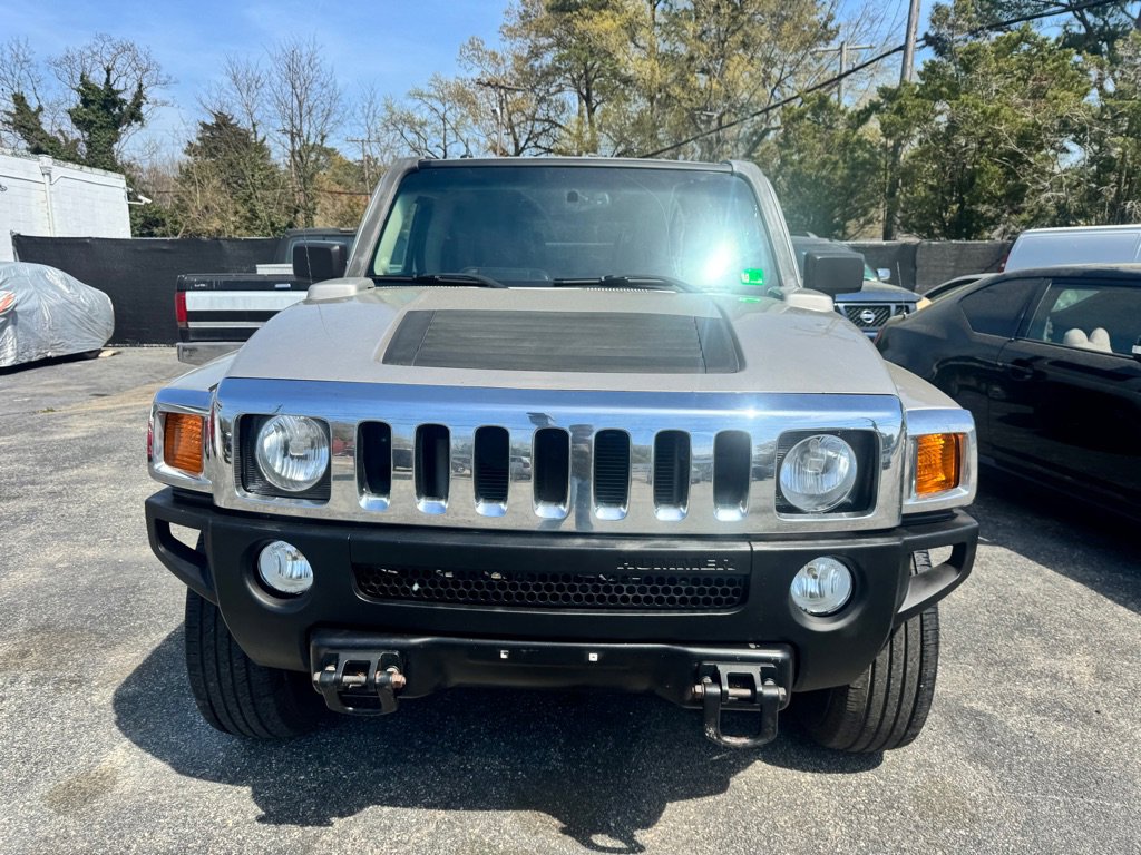 Used 2007 HUMMER H3 image 3