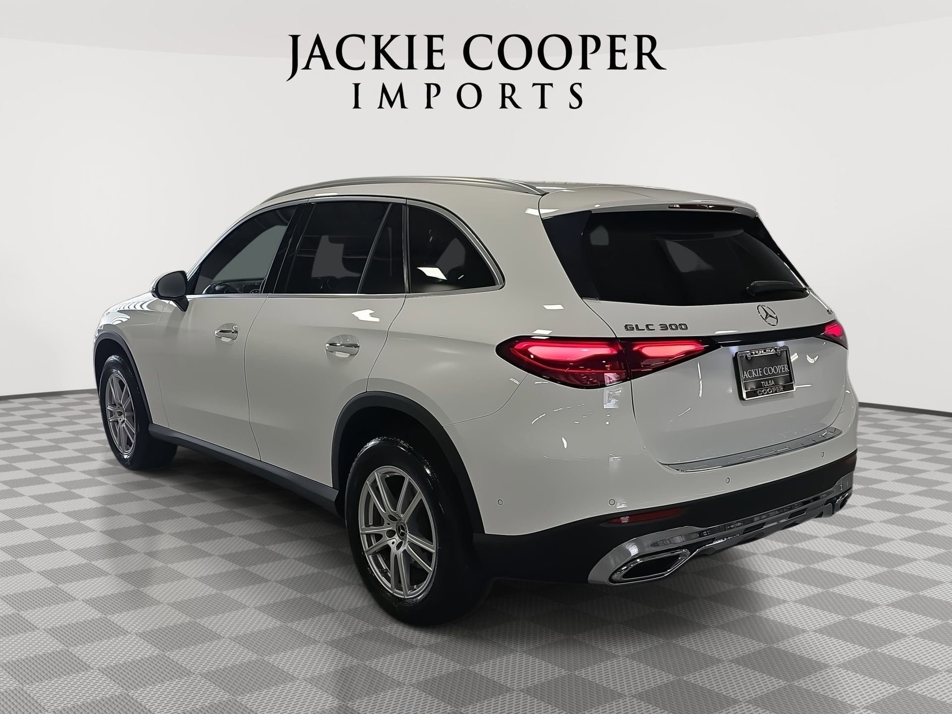 Used 2023 Mercedes-Benz GLC 300 GLC 300 image 7