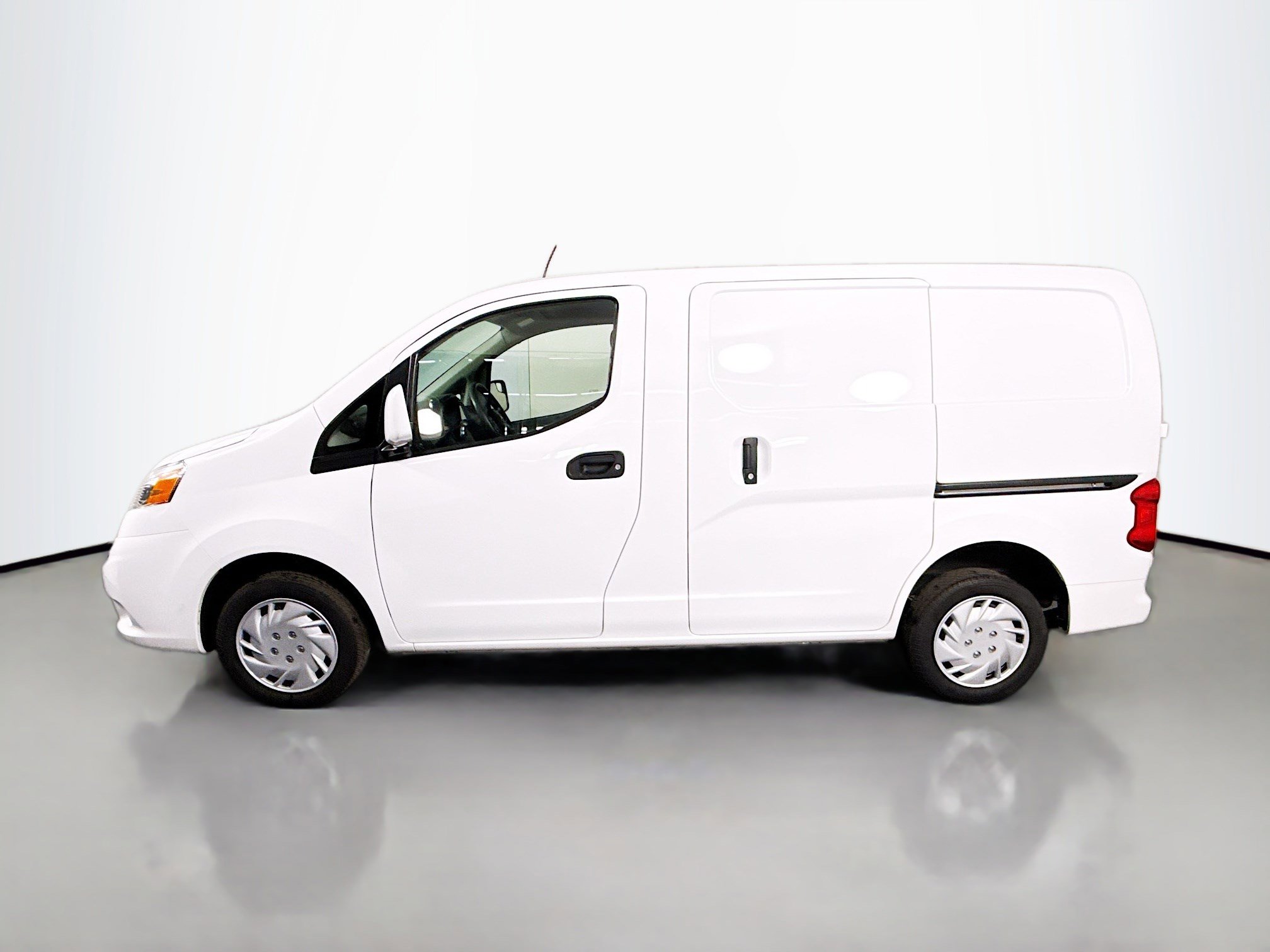 Used 2021 Nissan NV200 SV image 6