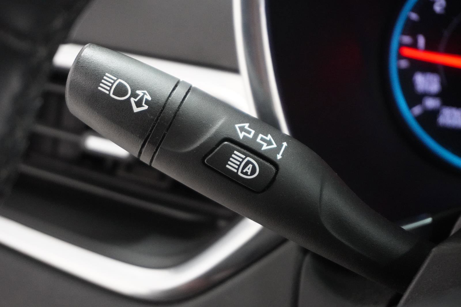 Used 2023 Chevrolet Equinox LT image 23