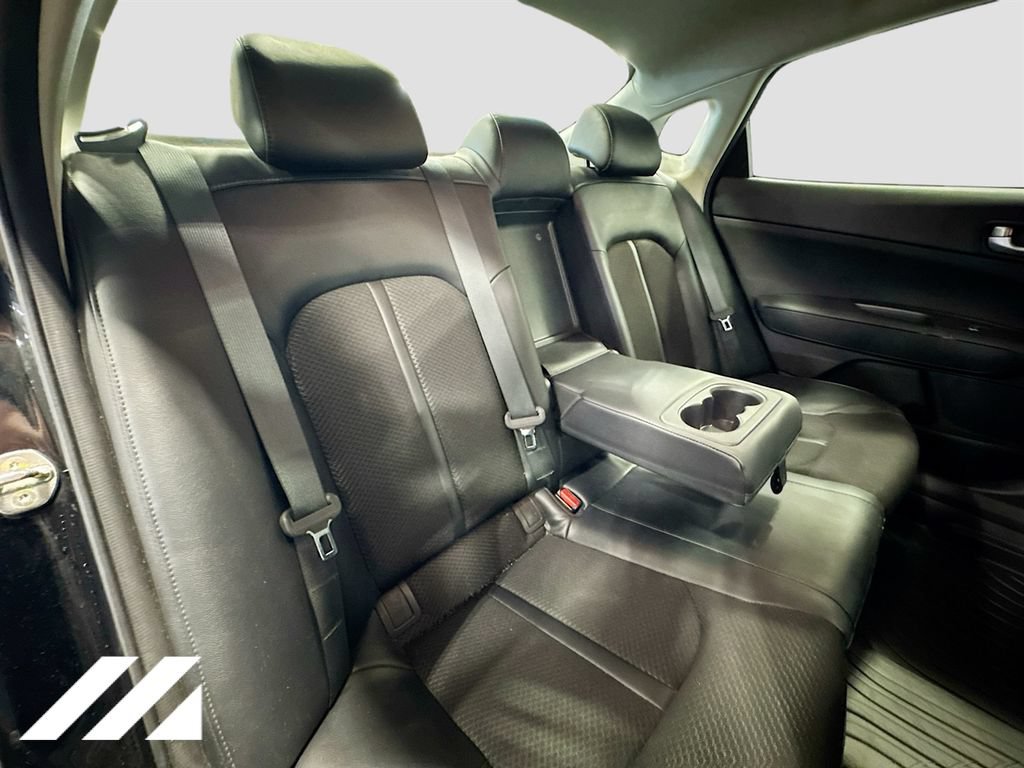 Used 2018 Kia Optima S FWD image 25