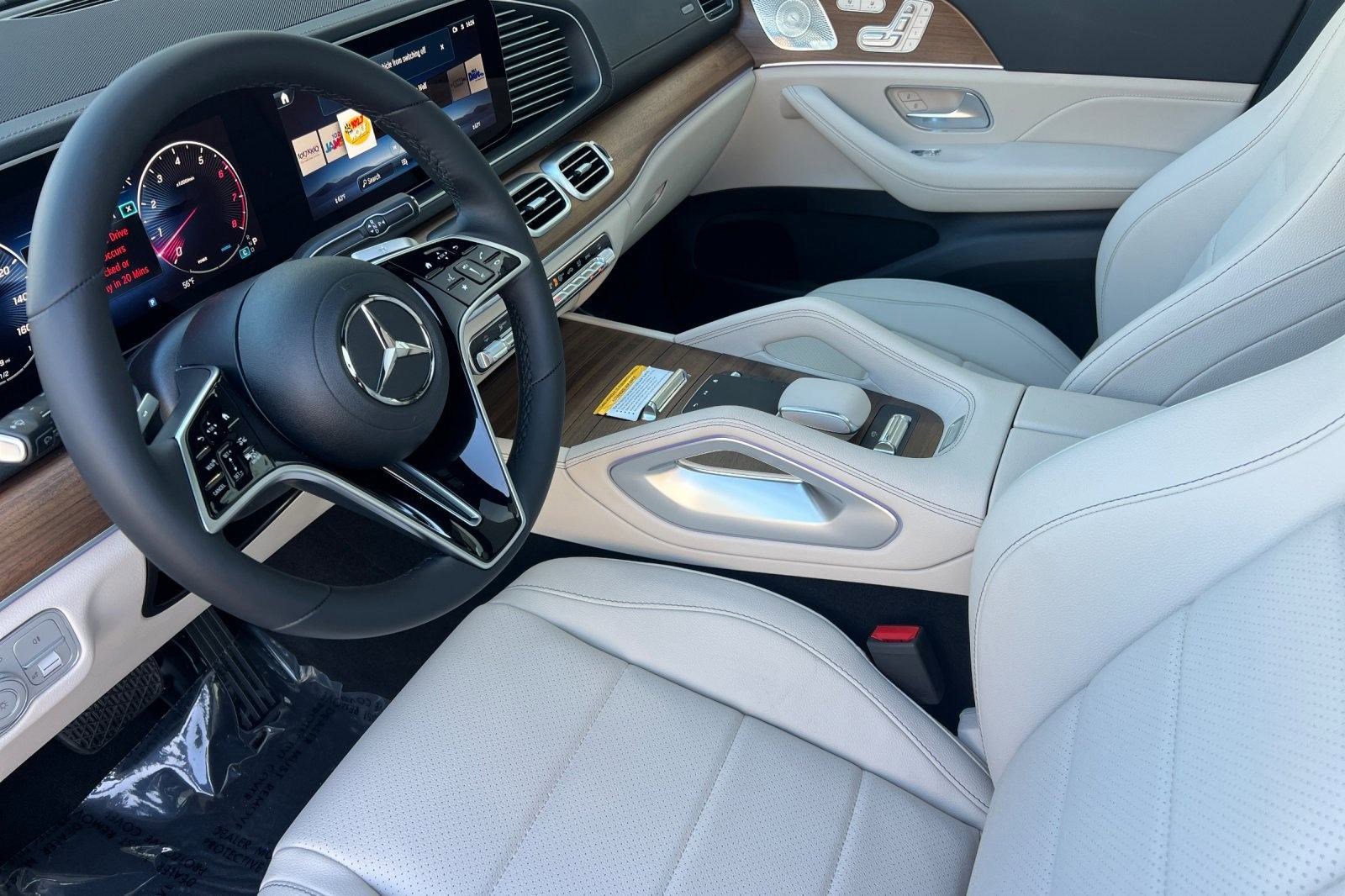 Used 2026 Mercedes-Benz GLS 450 GLS 450 image 4