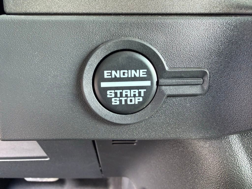 New 2025 Ford Bronco Badlands AWD/4WD image 14