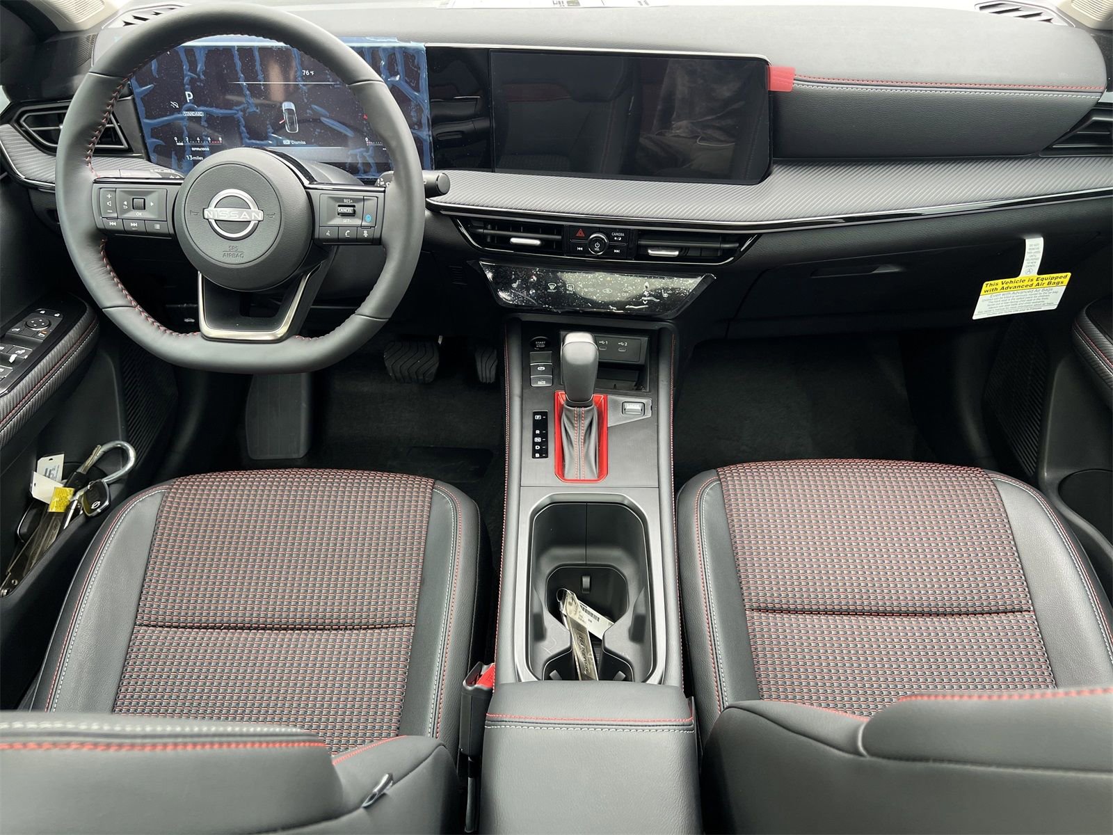 New 2025 Nissan Kicks SR w/ SR Premium Package image 3