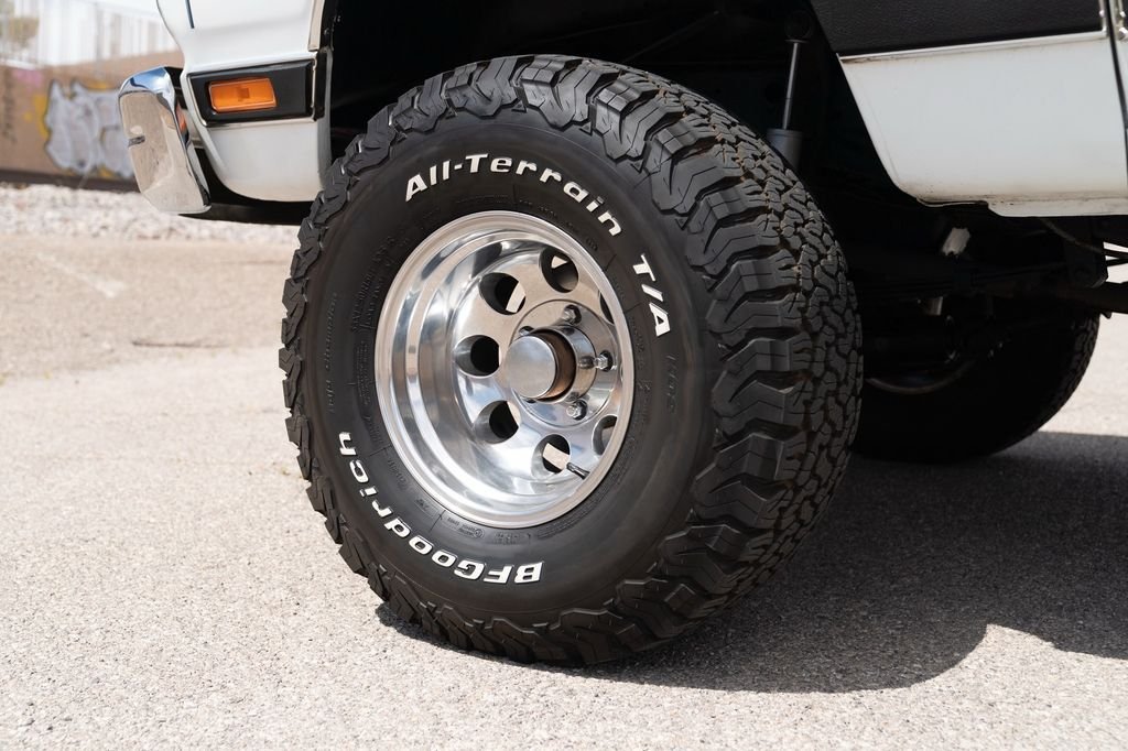 Used 1988 Dodge Ramcharger 4WD image 64