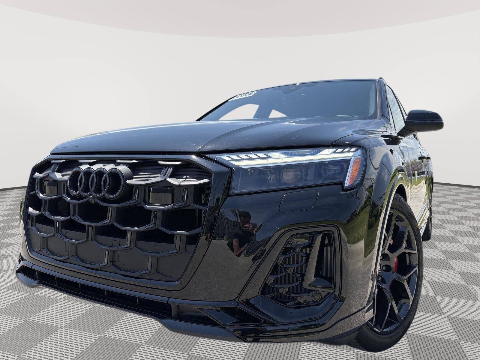 Certified 2025 Audi SQ7 Prestige w/ Prestige Package