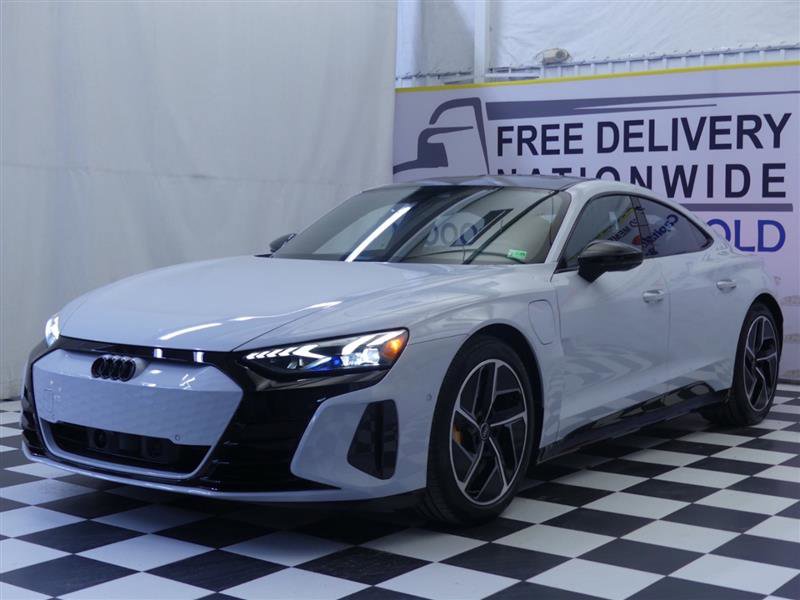 Used 2023 Audi RS e-tron GT w/ Carbon Performance Package image 4