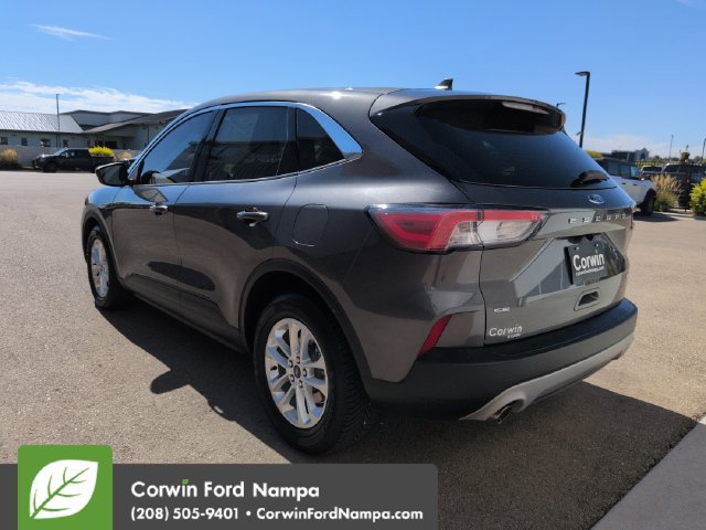 Used 2020 Ford Escape SE FWD image 5