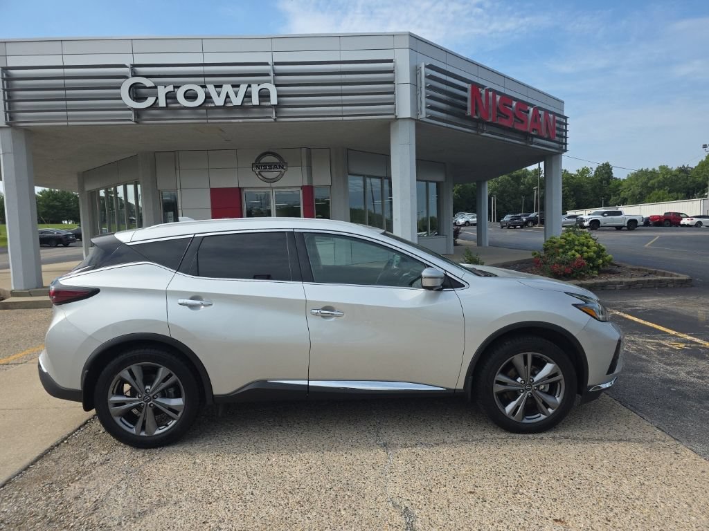 Certified 2023 Nissan Murano Platinum w/ Cargo Package AWD/4WD image 2