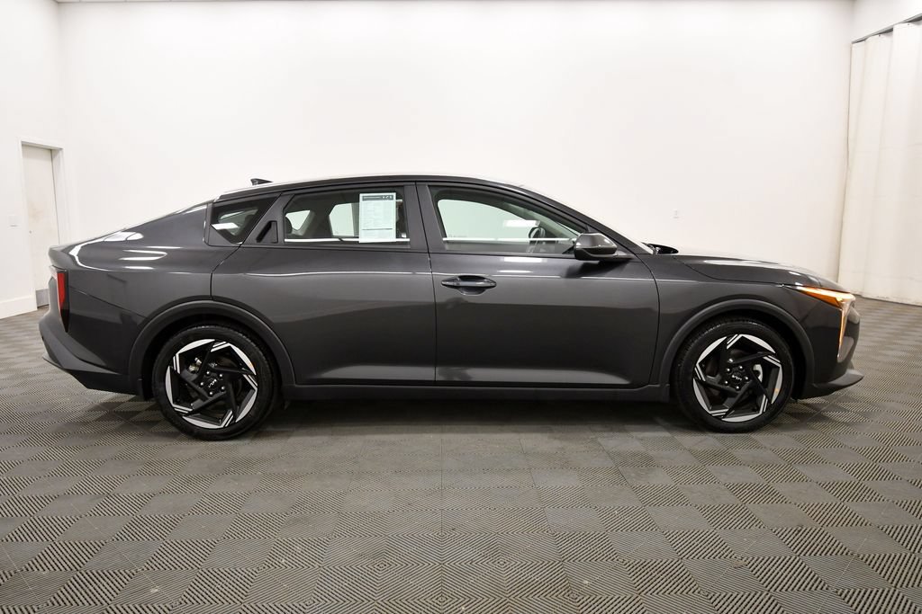 Certified 2025 Kia K4 EX FWD image 9