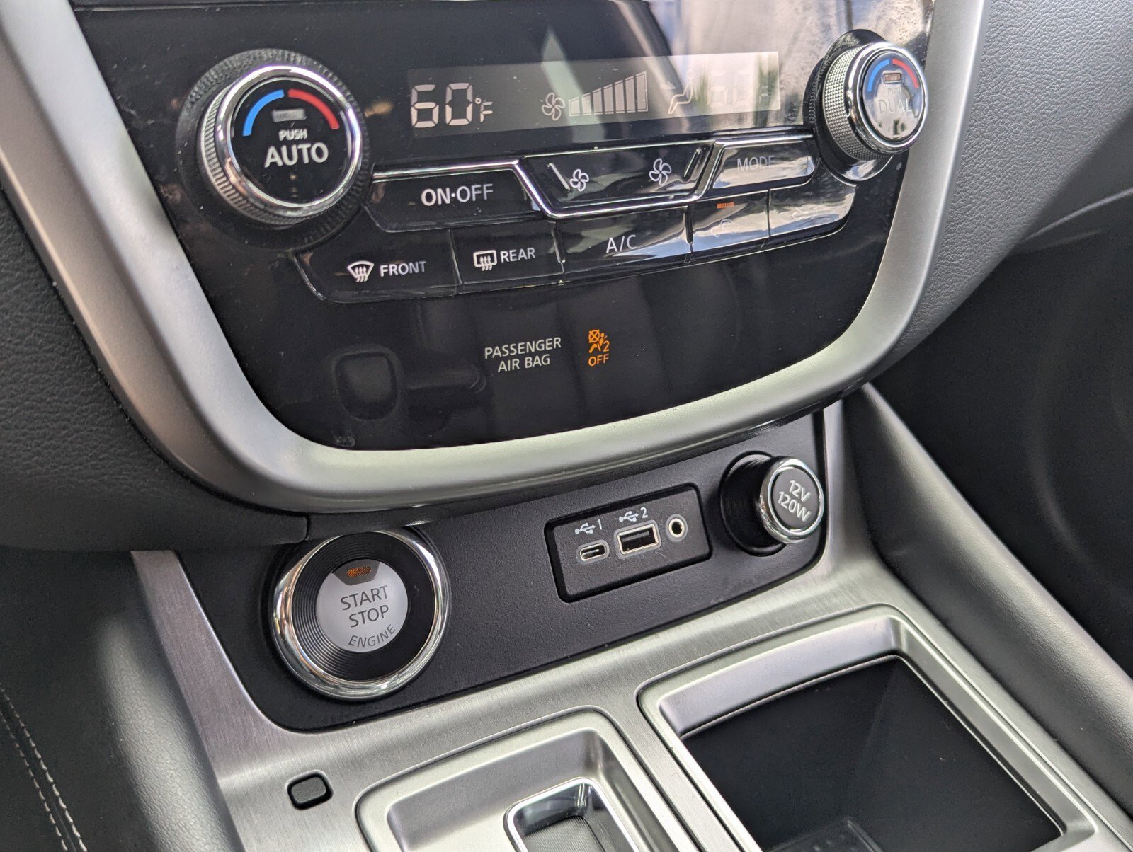 Certified 2024 Nissan Murano SV w/ SV Midnight Edition Package FWD image 28