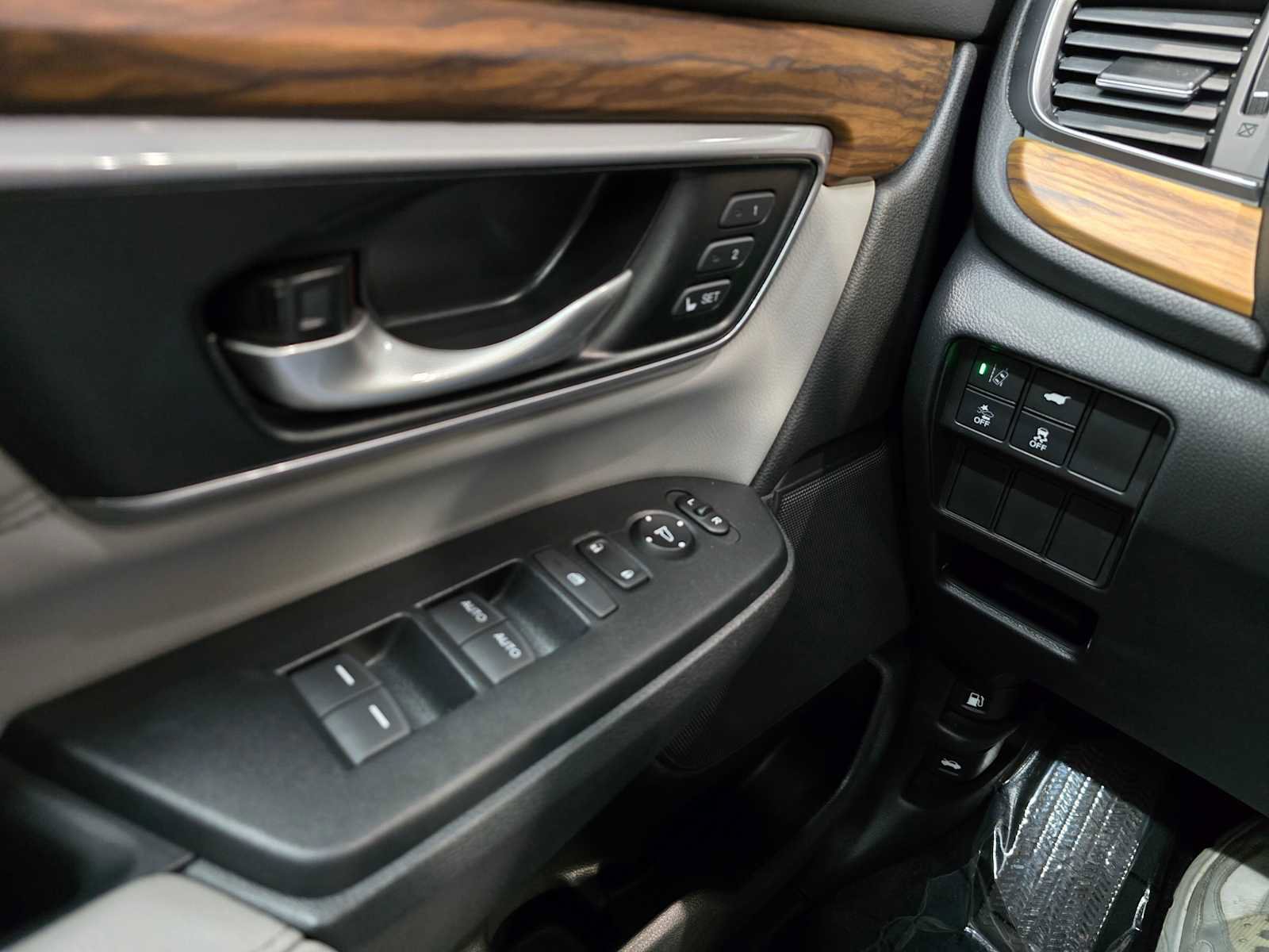 Used 2018 Honda CR-V EX-L image 22