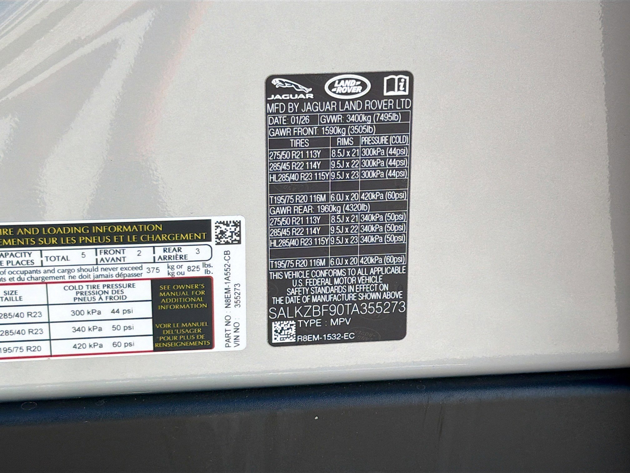 New 2026 Land Rover Range Rover SV image 44