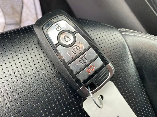 Used 2024 Ford Escape Platinum image 24