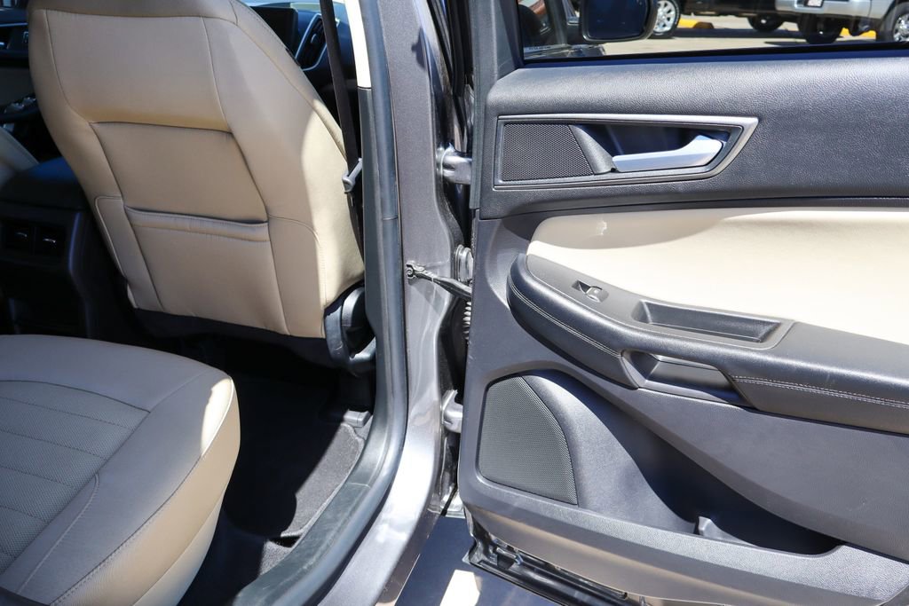 Used 2022 Ford Edge SE AWD/4WD image 10
