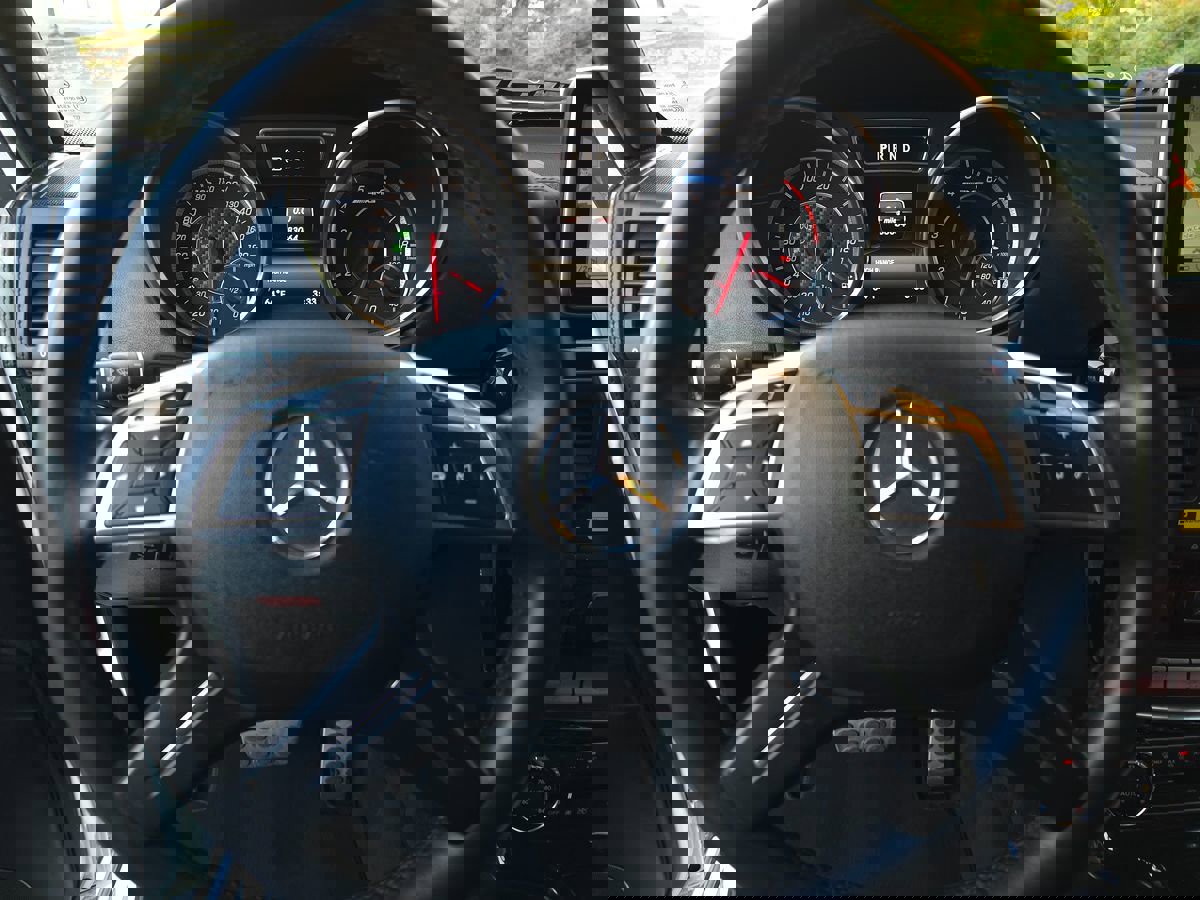 Used 2016 Mercedes-Benz G 63 AMG 4MATIC image 27