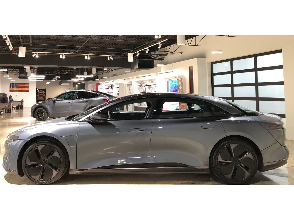 Used 2024 Lucid Air Pure image 8