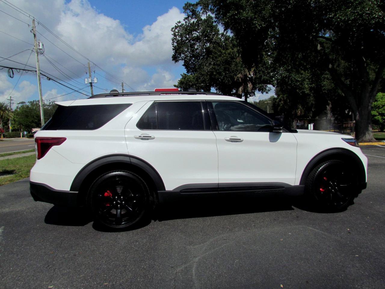 Used 2022 Ford Explorer ST w/ Equipment Group 401A AWD/4WD image 13