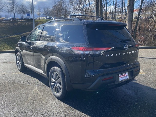 New 2025 Nissan Pathfinder SV w/ Cargo Package image 5