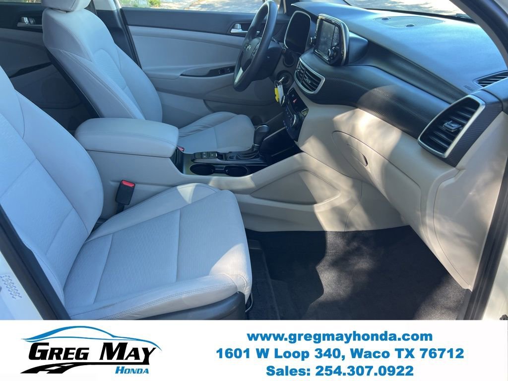 Used 2020 Hyundai Tucson SE w/ Winter Weather Package FWD image 12
