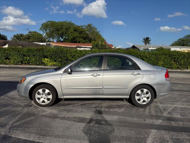 Used 2009 Kia Spectra LX FWD image 22