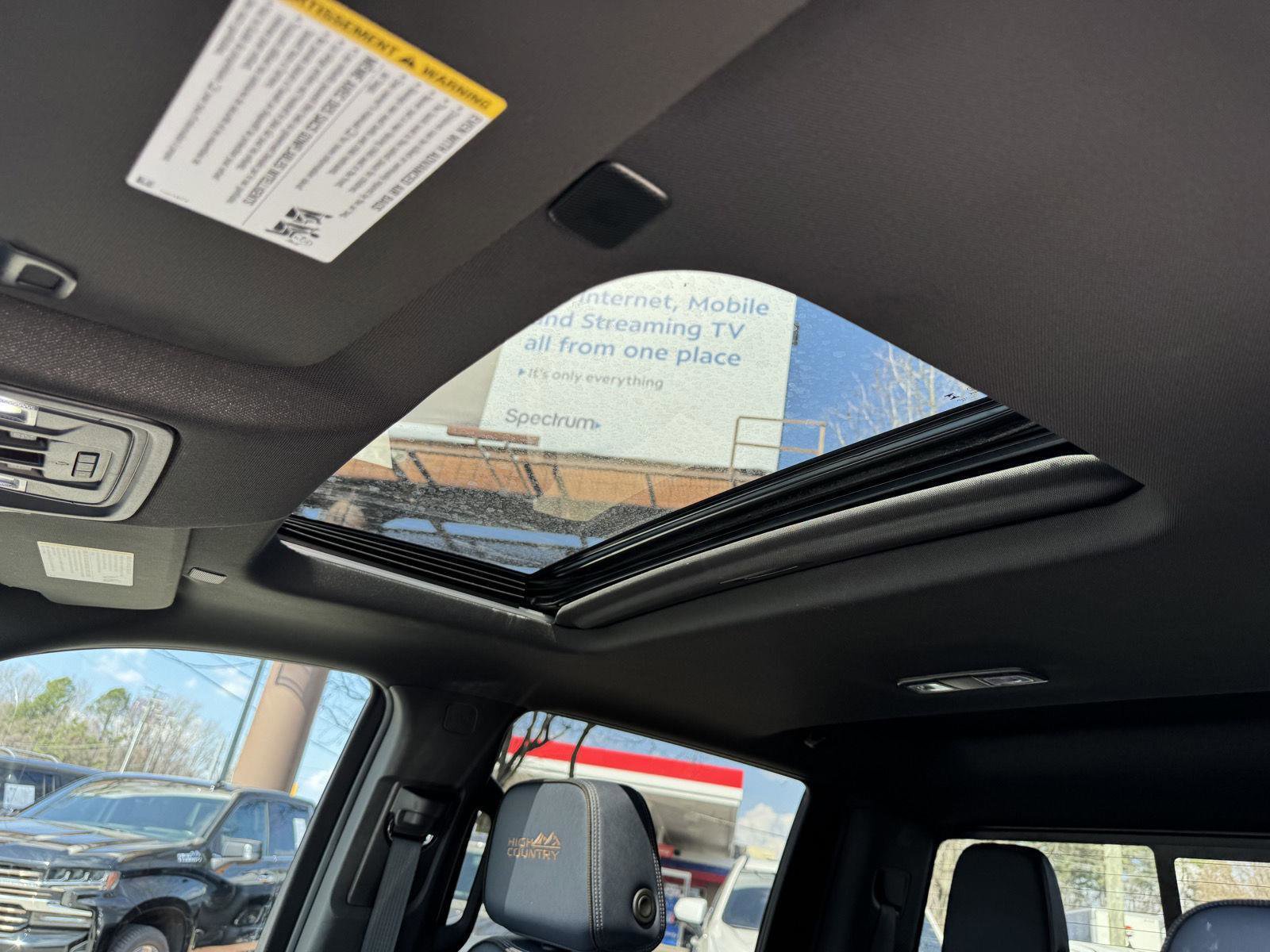 Used 2024 Chevrolet Silverado 1500 High Country image 5