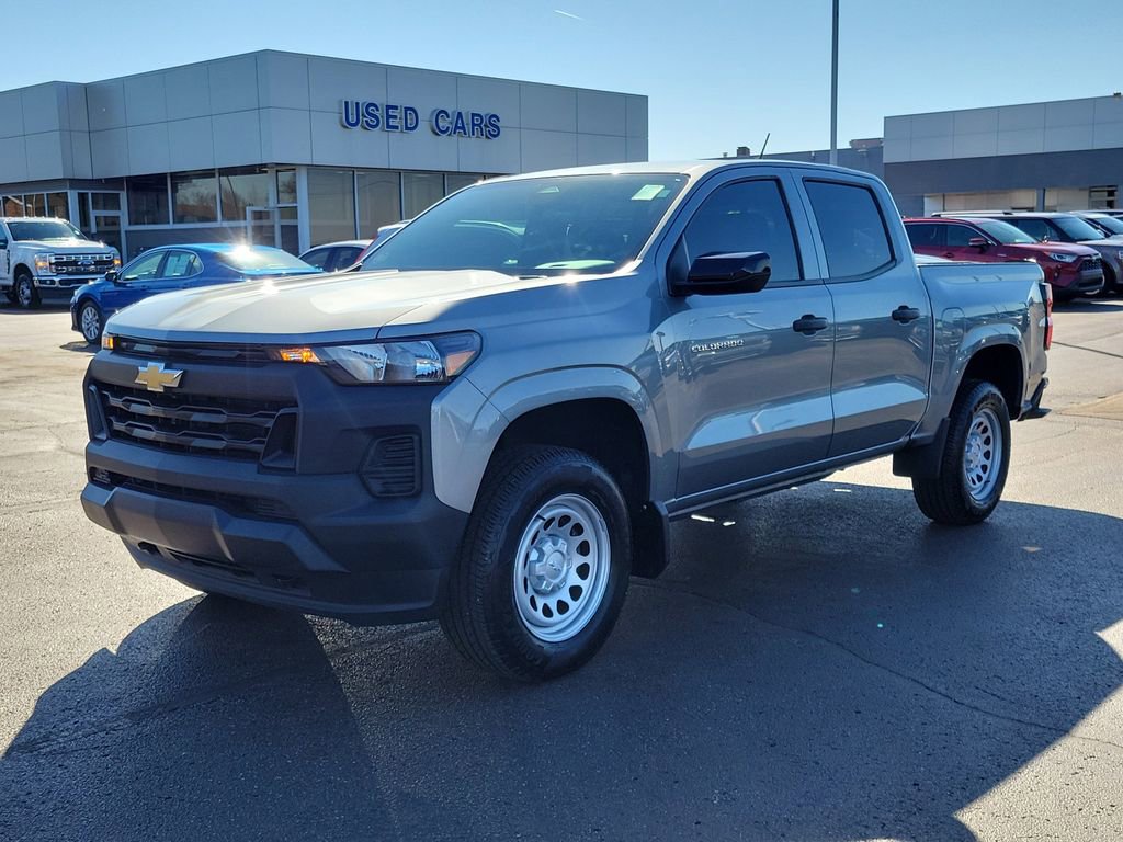 Used 2024 Chevrolet Colorado W/T w/ Safety Package image 8