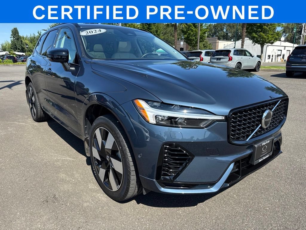 Certified 2024 Volvo XC60 T8 Ultimate w/ Protection Package Premier AWD/4WD image 8