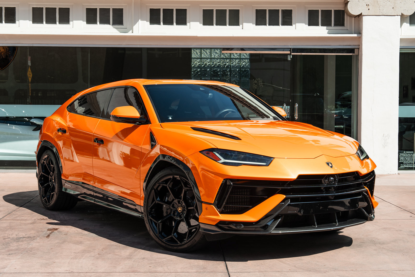 Used 2024 Lamborghini Urus Performante AWD/4WD image 37