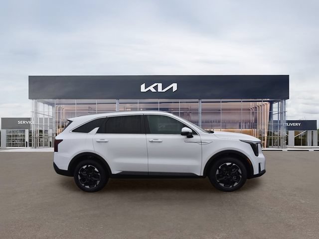 New 2026 Kia Sorento S FWD image 2