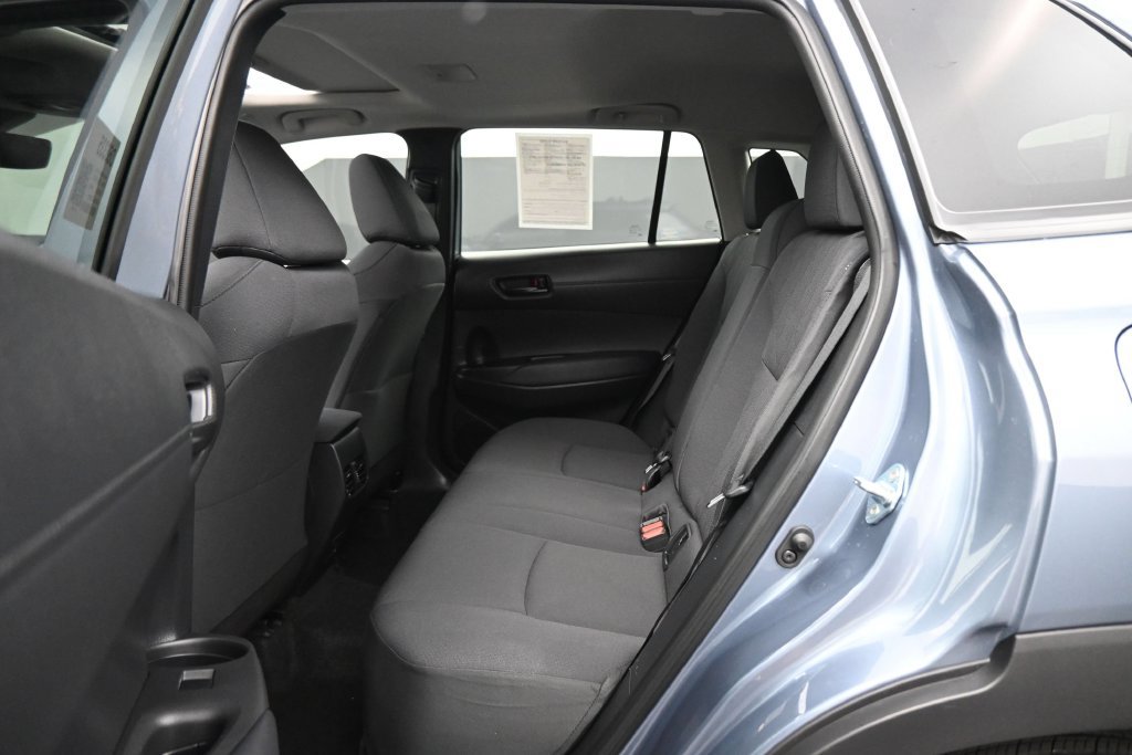Used 2024 Toyota Corolla Cross LE w/ Moonroof Package FWD image 17