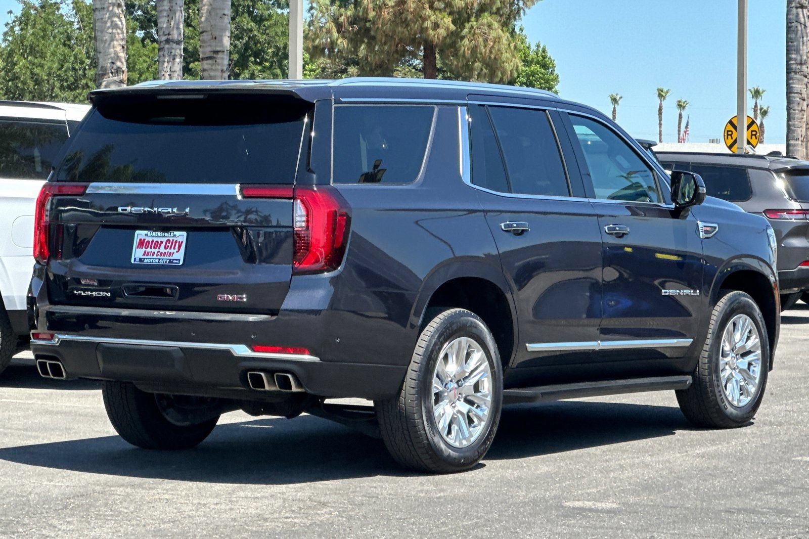 Certified 2025 GMC Yukon Denali RWD image 4