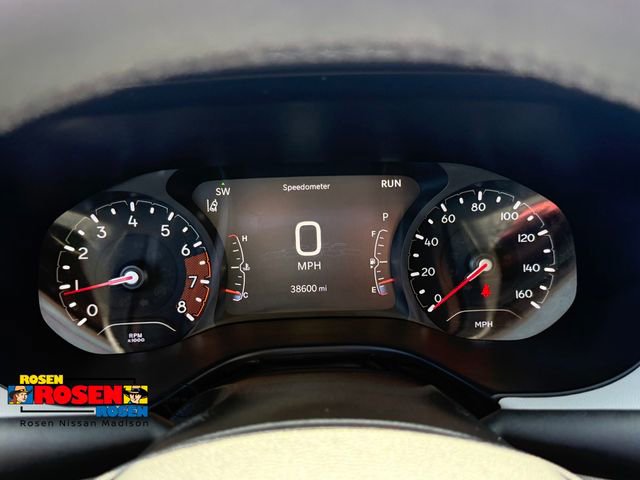 Used 2025 Jeep Compass Limited AWD/4WD image 12