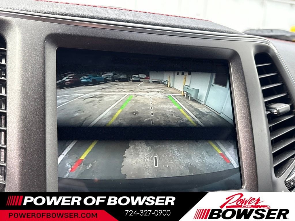Used 2022 Jeep Cherokee Trailhawk w/ Trailer Tow Group AWD/4WD image 14