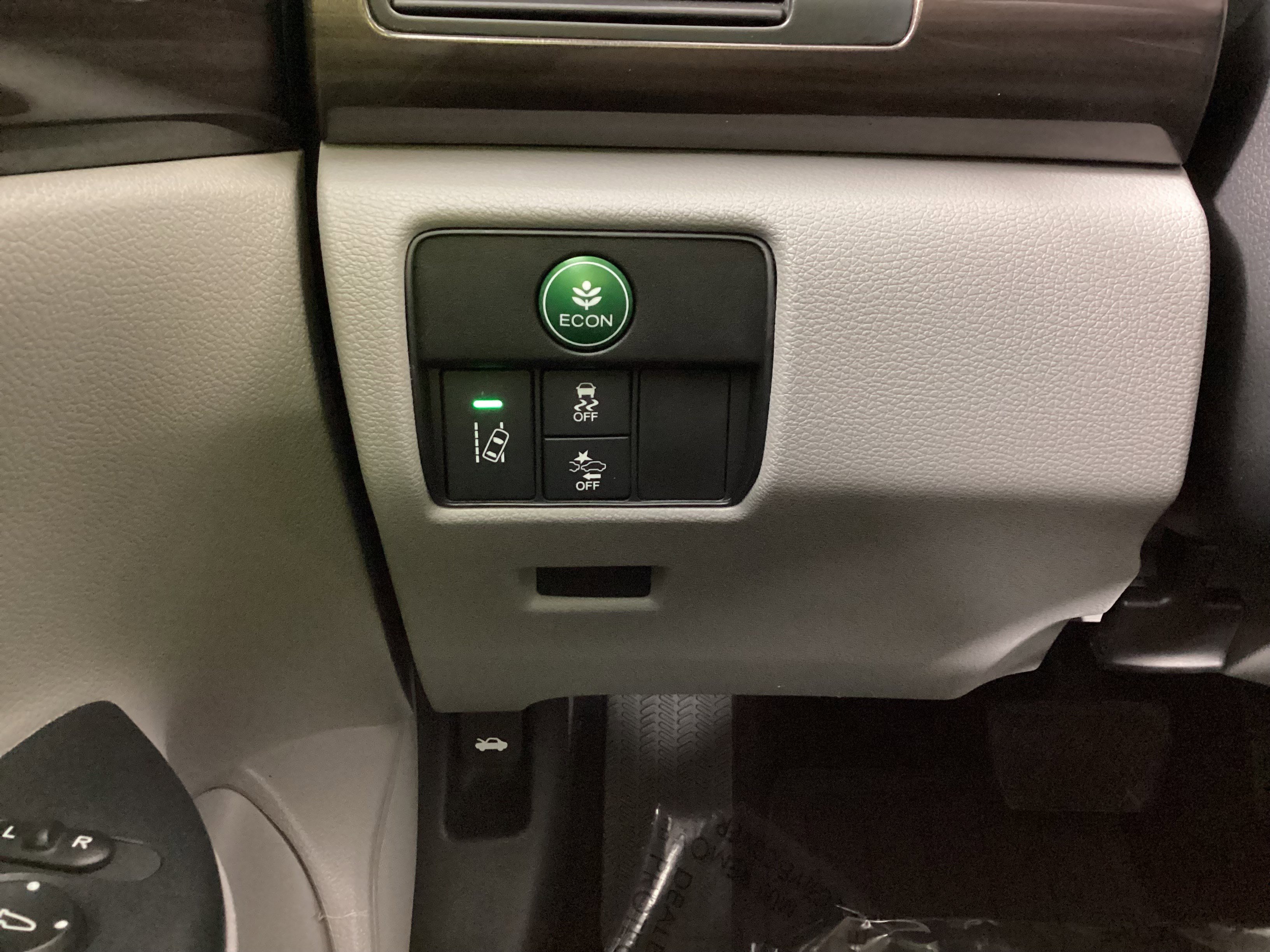 Used 2017 Honda Accord EX-L image 23