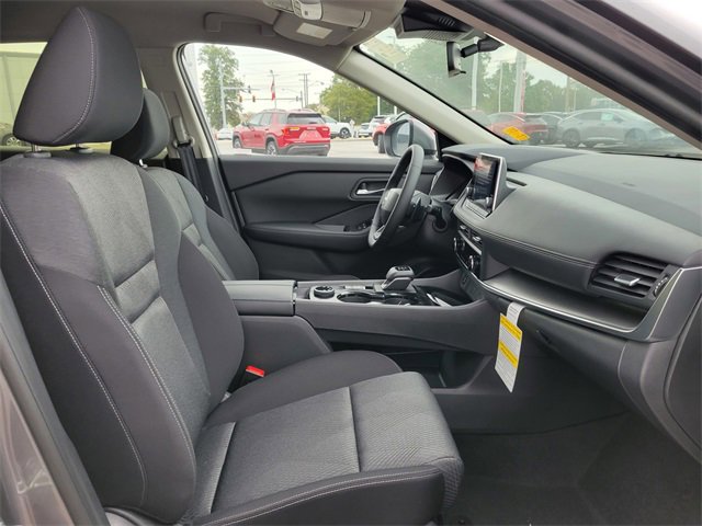New 2026 Nissan Rogue S image 19