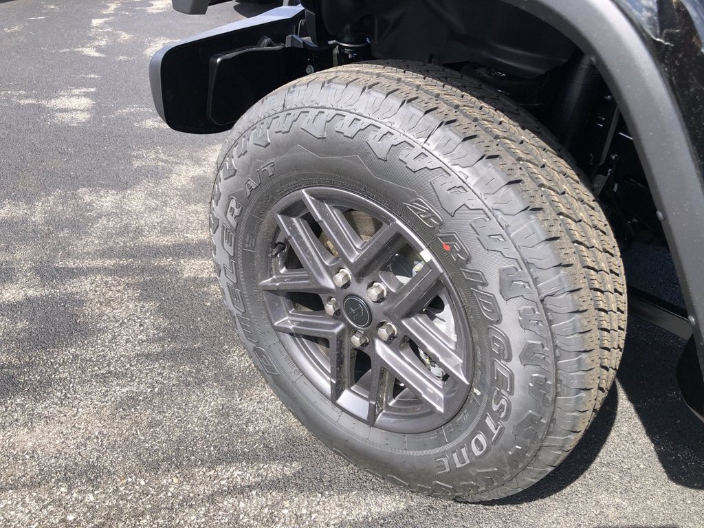 New 2026 Jeep Gladiator Sport AWD/4WD image 2