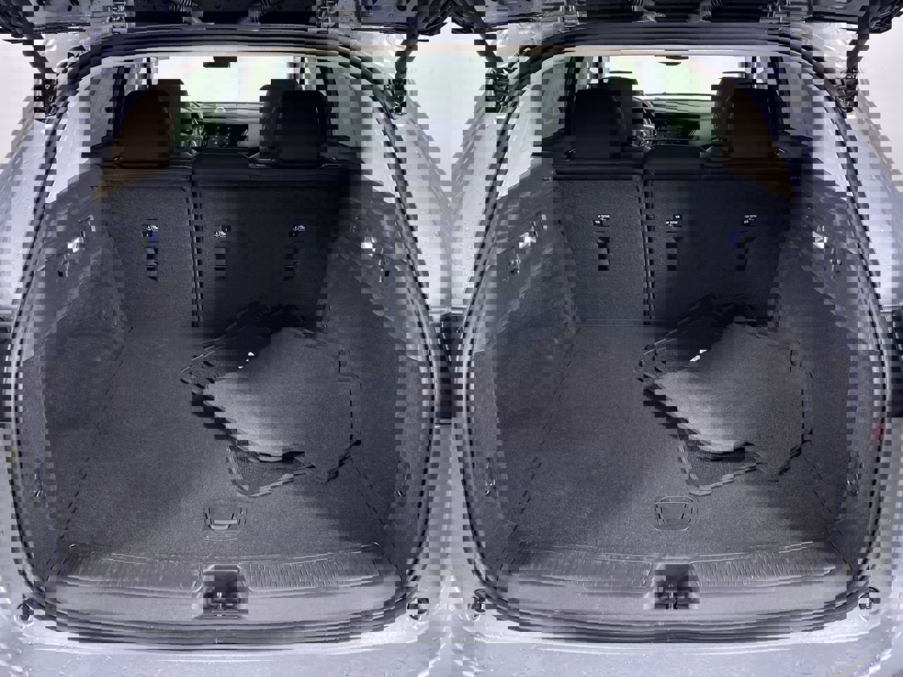 Certified 2023 Buick Envision Essence w/ Sport Touring Package image 14